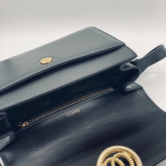 GUCCI CALFSKIN GG RING SHOULDER BAG - Picture 7 of 13